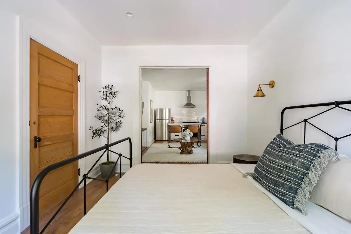 Διαμέρισμα Stay Portland - The Calin Suite - Posh Local Boutiques & Eateries Ηνωμένες Πολιτείες της Αμερικής